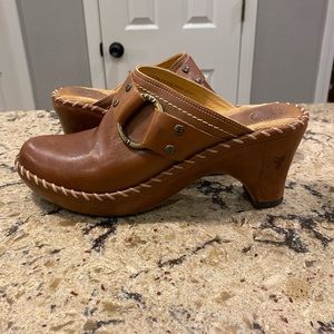 Women’s Frye Clogs size 9.5